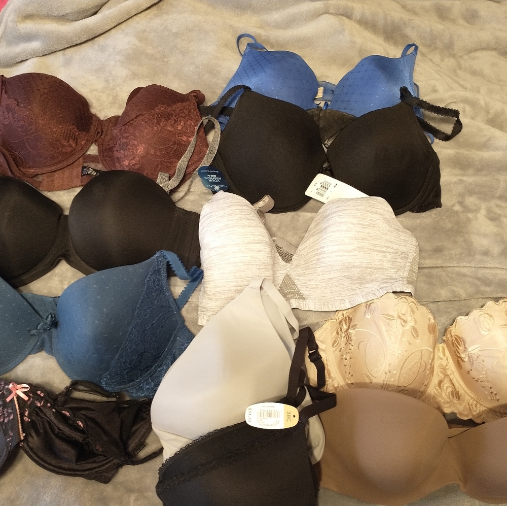 38C Bra lot